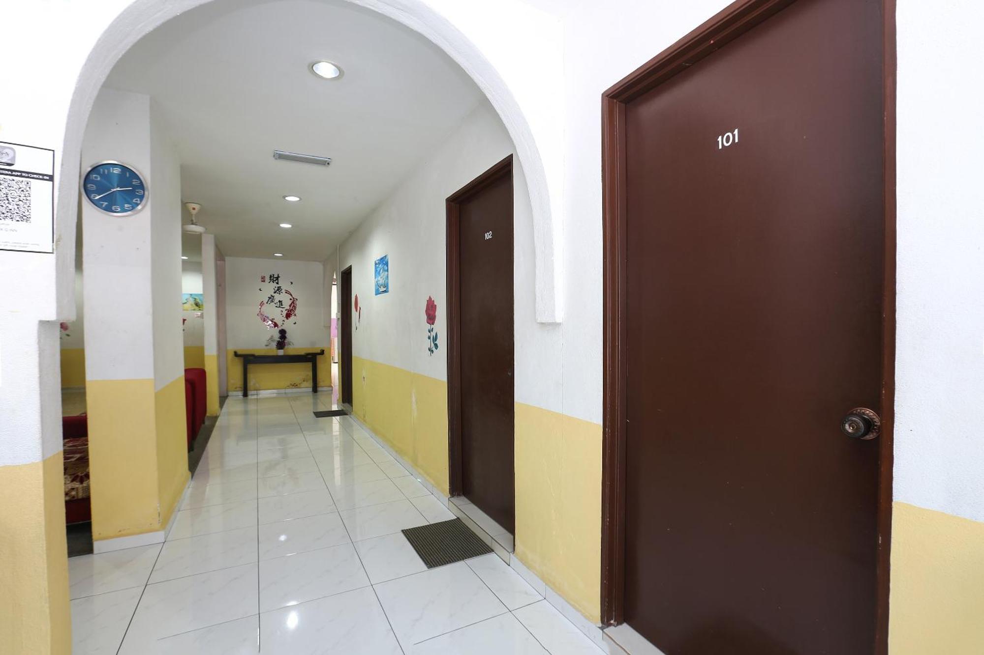 Oyo 89925 Innap Kota Bharu Exteriör bild